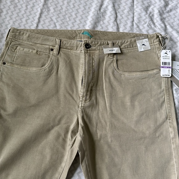 Men’s Tommy Bahama Vintage Fit Pants - Picture 2 of 7